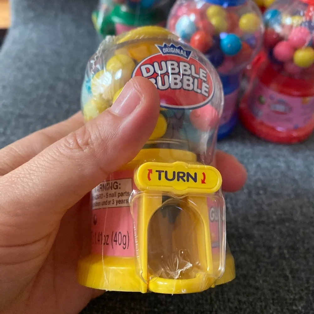 Set of 6 Mini Gumball Machine Dispenser Party Favors
